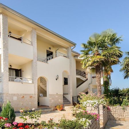 Apartments Marizela Πόρετς Εξωτερικό φωτογραφία