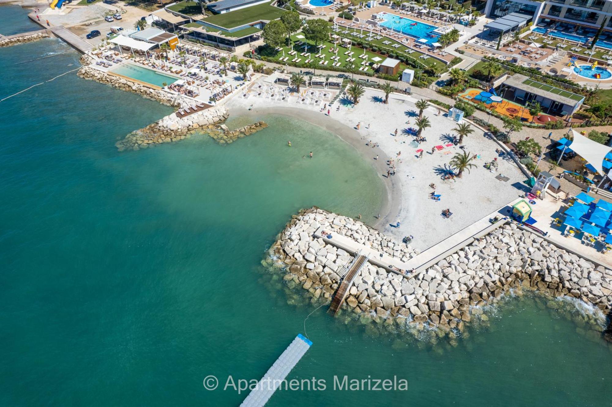 Apartments Marizela Πόρετς Εξωτερικό φωτογραφία