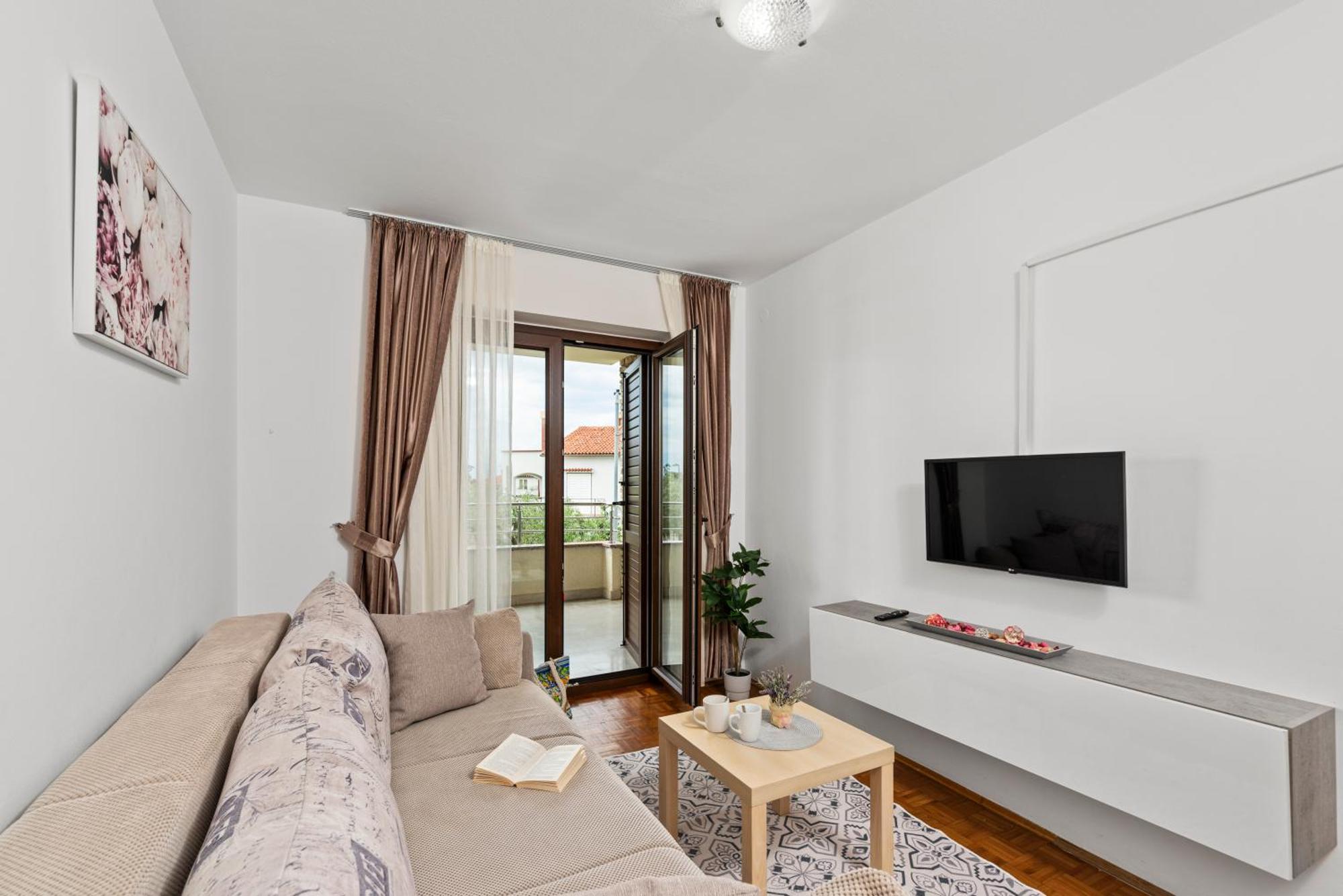 Apartments Marizela Πόρετς Εξωτερικό φωτογραφία