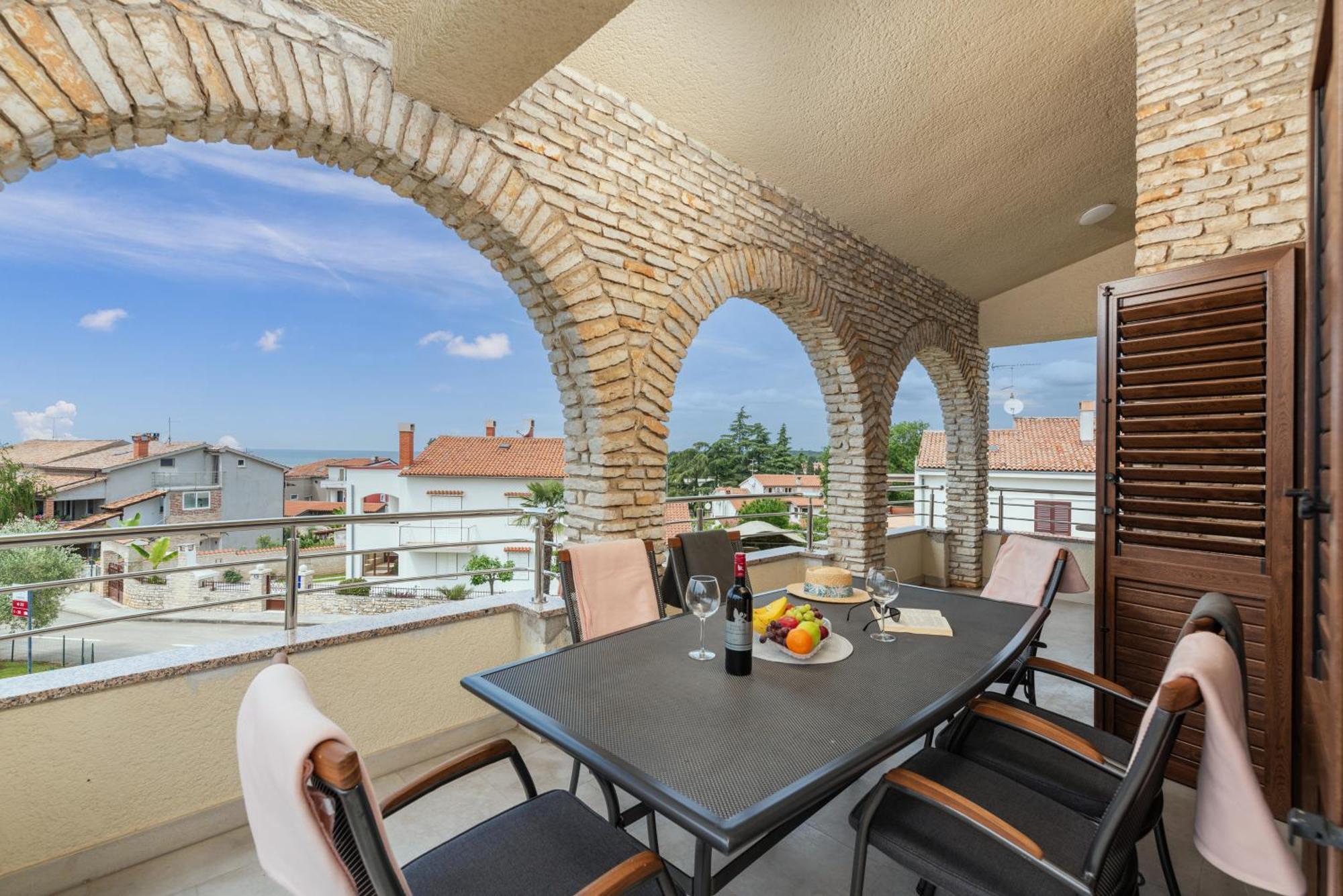 Apartments Marizela Πόρετς Εξωτερικό φωτογραφία