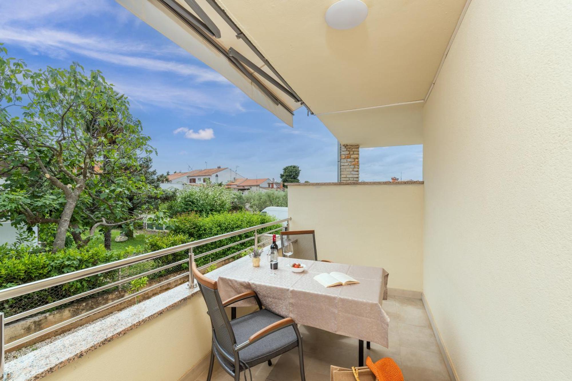 Apartments Marizela Πόρετς Εξωτερικό φωτογραφία