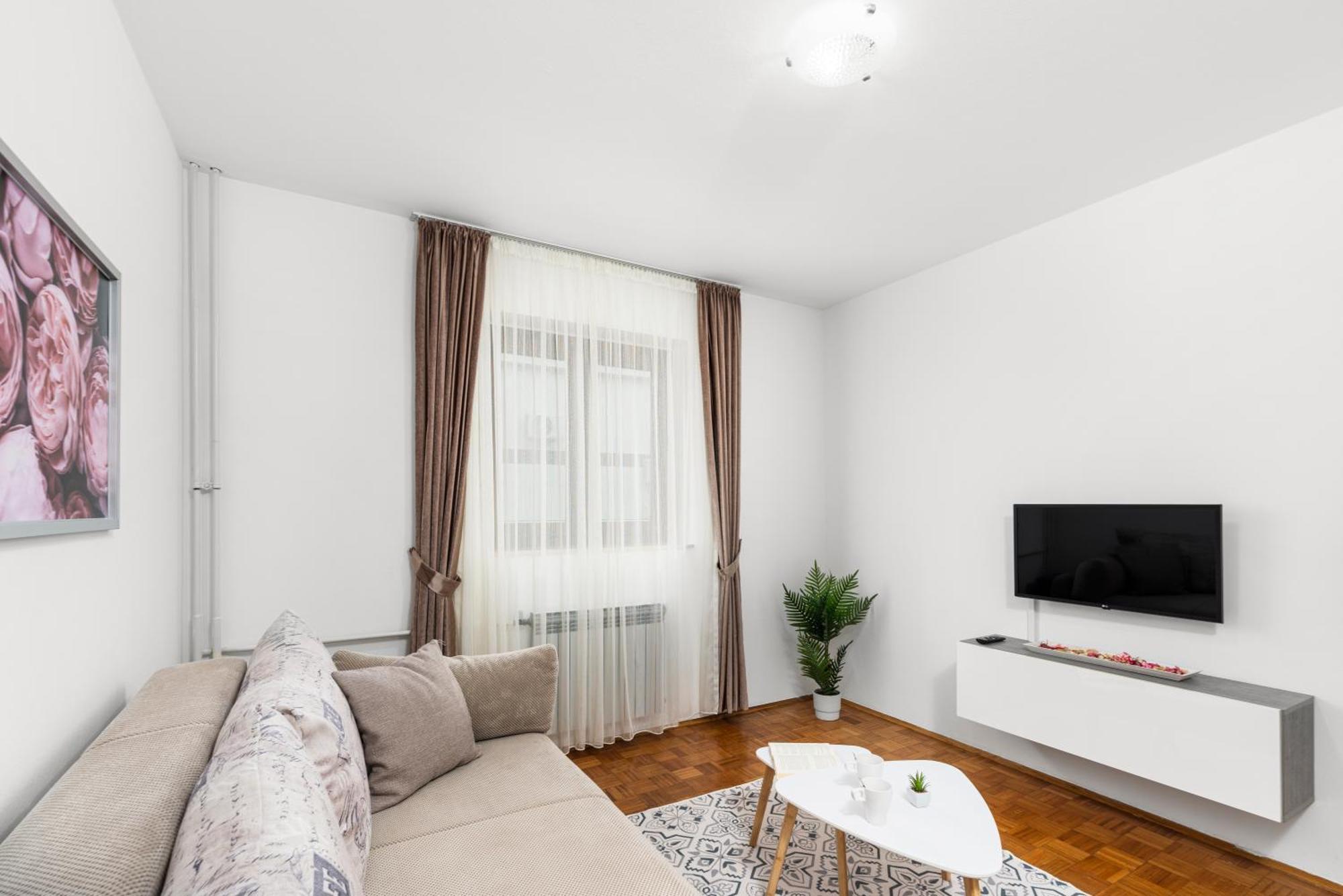 Apartments Marizela Πόρετς Εξωτερικό φωτογραφία